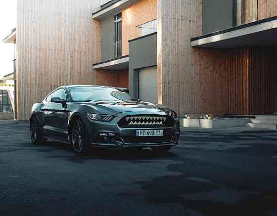 Ავტომობილი Ford Mustang Ecoboost Premium თბილისი