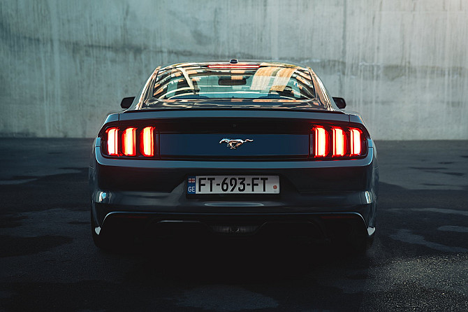 Ავტომობილი Ford Mustang Ecoboost Premium თბილისი - ფოტო 7